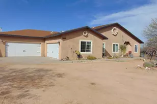 7530 W Bucking Horse Rd, Sahuarita, AZ 85629 - Photo 3