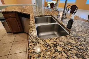 10046 E Cedar Hill Dr, Tucson, AZ 85748 - Photo 7