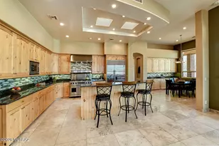 4900 N Melpomene Way, Tucson, AZ 85749 - Photo 7