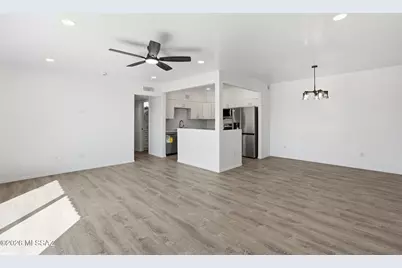 6342 N Barcelona Lane #121, Tucson, AZ 85704 - Photo 3