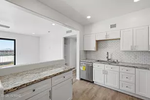 6342 N Barcelona Ln, Tucson, AZ 85704 - Photo 9