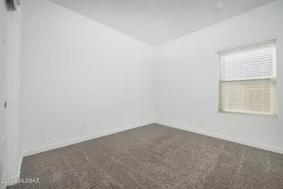 12490 W Gini Lane, Marana, AZ 85653 - Photo 19