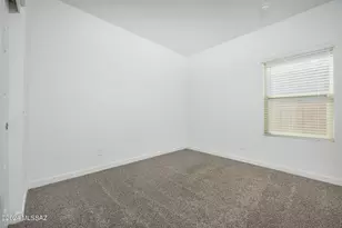 12490 W Gini Ln, Marana, AZ 85653 - Photo 19