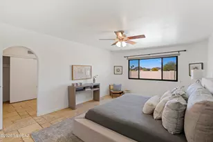 9131 N Veridian Dr, Tucson, AZ 85743 - Photo 13