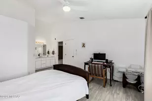 9954 E Desert Aire Dr, Tucson, AZ 85730 - Photo 25