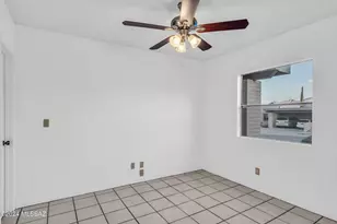 7860 E Baker St, Tucson, AZ 85710 - Photo 7