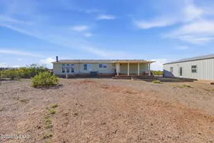 17911 W Husker Ln, Marana, AZ 85653 - Photo 33