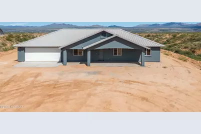 1527 S Canyon Overlook Trail, Benson, AZ 85602 - Photo 1