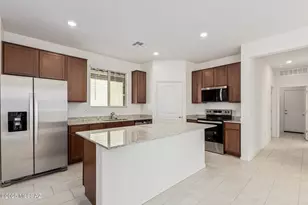 9253 N Agave Gold Rd, Tucson, AZ 85742 - Photo 13