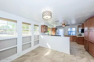 7471 E Victoria Dr, Tucson, AZ 85730 - Photo 9