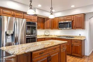 1112 W Maximilian Way, Tucson, AZ 85704 - Photo 9