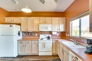 3925 S VÃ­a De Cristal, Green Valley, AZ 85614 - Photo 7