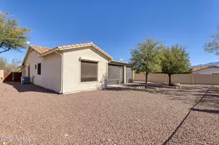 33 W Golden Spur Pl, Oro Valley, AZ 85755 - Photo 7