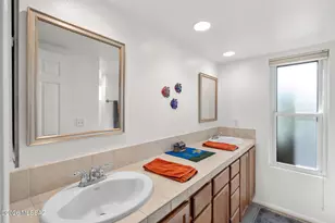 5051 N Sabino Canyon Rd, Tucson, AZ 85750 - Photo 13