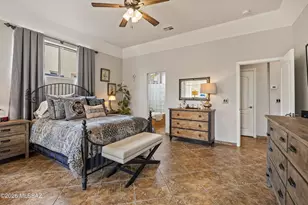 11259 N Mountain Breeze Dr, Tucson, AZ 85737 - Photo 13