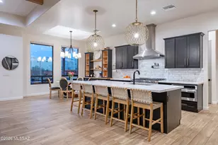 2720 N Cave Ct, Tucson, AZ 85749 - Photo 11