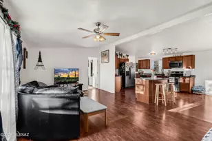 7731 N Steele Dr, Tucson, AZ 85743 - Photo 9