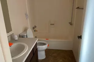 137 E San Vincent Dr, Green Valley, AZ 85614 - Photo 9