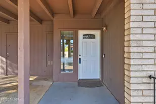 9201 East 5th Street, Tucson, AZ 85710 - Photo 3
