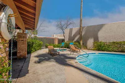 1949 N Swan Road #UNIT 12, Tucson, AZ 85712 - Photo 29