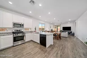 13033 E Cembeline Ln, Tucson, AZ 85747 - Photo 7