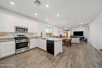 13033 E Cembeline Lane, Tucson, AZ 85747 - Photo 9