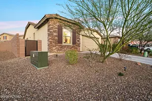 13033 E Cembeline Ln, Tucson, AZ 85747 - Photo 5
