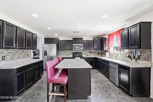 12490 E Camino Ambato, Vail, AZ 85641 - Photo 15