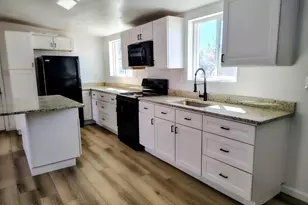 5525 S Alaska Dr, Tucson, AZ 85706 - Photo 9