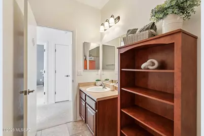 11372 W Smooth Pumice Street, Marana, AZ 85658 - Photo 19