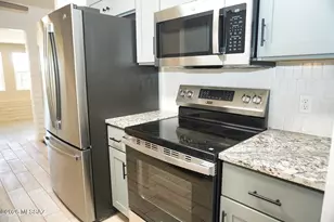 905 E Clouse St, Sunsites, AZ 85625 - Photo 11