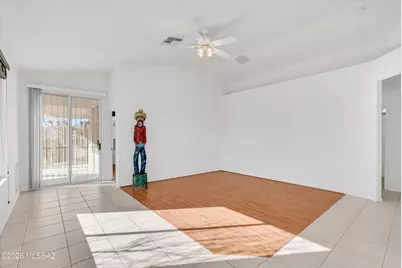 7819 W Red Clay Lane, Tucson, AZ 85743 - Photo 3