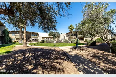 2525 N Alvernon Way #UNIT C5, Tucson, AZ 85712 - Photo 19