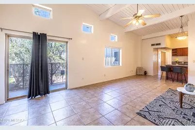 2525 N Alvernon Way #UNIT C5, Tucson, AZ 85712 - Photo 5