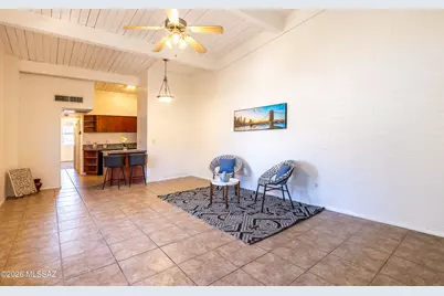 2525 N Alvernon Way #UNIT C5, Tucson, AZ 85712 - Photo 3