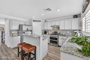 12878 N Desert Olive Dr, Oro Valley, AZ 85755 - Photo 5