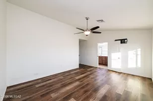 7720 E Big Meadow Dr, Tucson, AZ 85756 - Photo 15