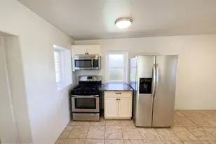 643 N Catalina Ave, Tucson, AZ 85711 - Photo 11