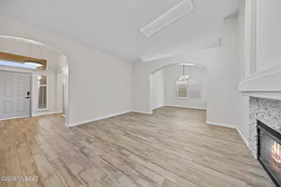 10036 N Blue Crossing Way, Tucson, AZ 85743 - Photo 19