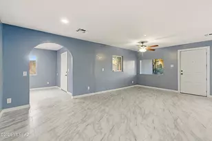 432 E 30th St, Tucson, AZ 85713 - Photo 11