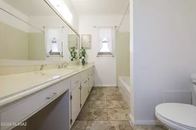 37 N Silverbell Road, Tucson, AZ 85745 - Photo 23