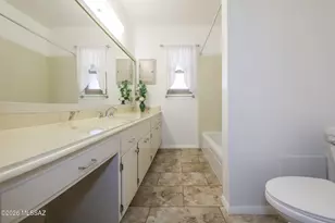 37 N Silverbell Rd, Tucson, AZ 85745 - Photo 23