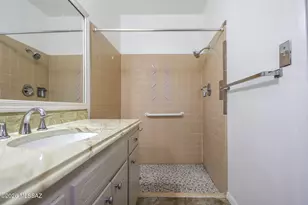 37 N Silverbell Rd, Tucson, AZ 85745 - Photo 21