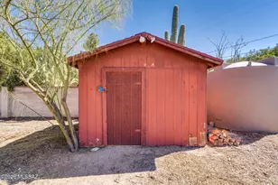 824 E Mitchell Dr, Tucson, AZ 85719 - Photo 37
