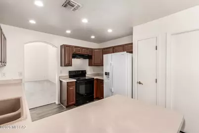 1379 W Via Rio Blanco, Tucson, AZ 85714 - Photo 11