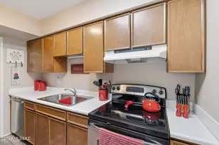 1052 N Caribe Ave, Tucson, AZ 85710 - Photo 11