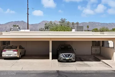 1052 N Caribe Avenue, Tucson, AZ 85710 - Photo 1