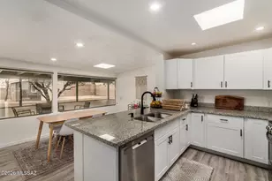 1801 N Cloverland Ave, Tucson, AZ 85712 - Photo 11