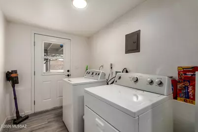 1801 N Cloverland Avenue, Tucson, AZ 85712 - Photo 27