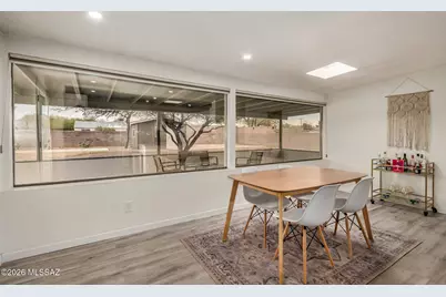 1801 N Cloverland Avenue, Tucson, AZ 85712 - Photo 9